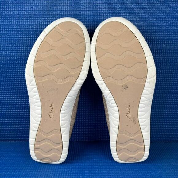 🔴 CLARKS ADELLA MOON Women`s Size 8W Beige White Walking Comfort Shoes 28245 - Picture 7 of 8